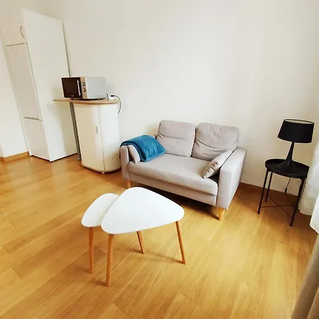 Les D'altair - La Petite Ourse タラスコン・シュル・アリエージュ