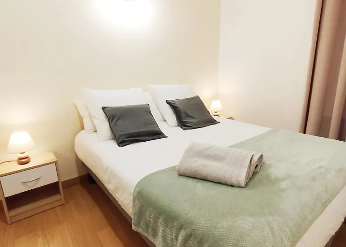 Les D'altair - La Petite Ourse * タラスコン・シュル・アリエージュ