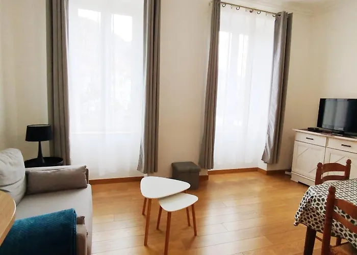 Les D'altair - La Petite Ourse アパート